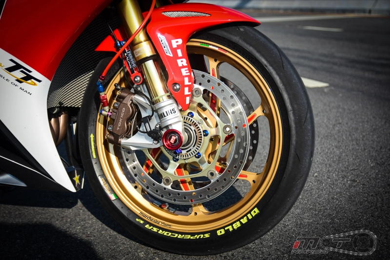 Honda cbr1000rr fireblade sp độ full option tại thái - 21