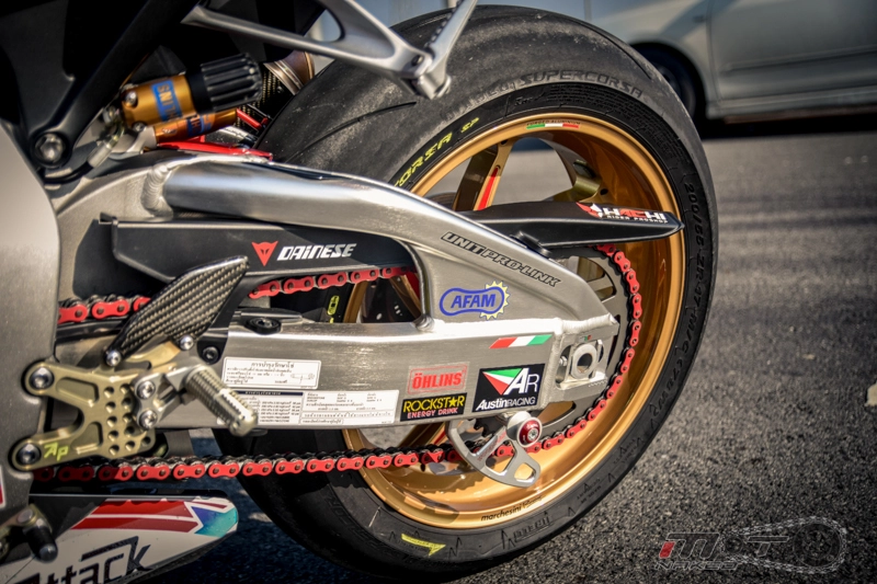 Honda cbr1000rr fireblade sp độ full option tại thái - 26
