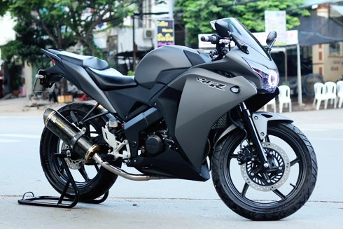 Honda cbr150 commander - 4