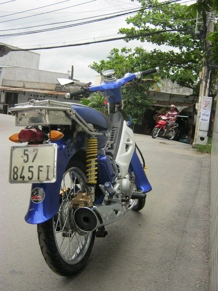 Honda cub kiểng nhẹ ở sài thành - 2