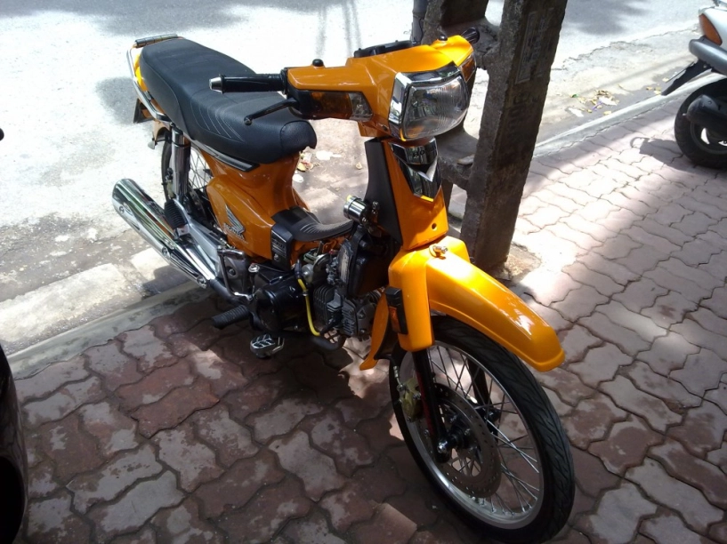 Honda dream màu vàng độ kiểng chất lừ - 1