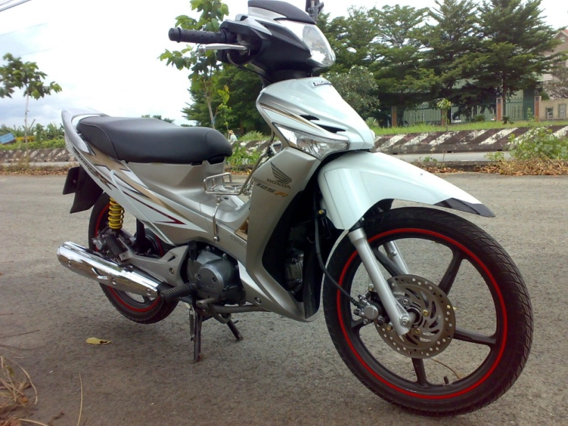 Honda future x 125 fi trắng-bạc-vàng 2011 - 5