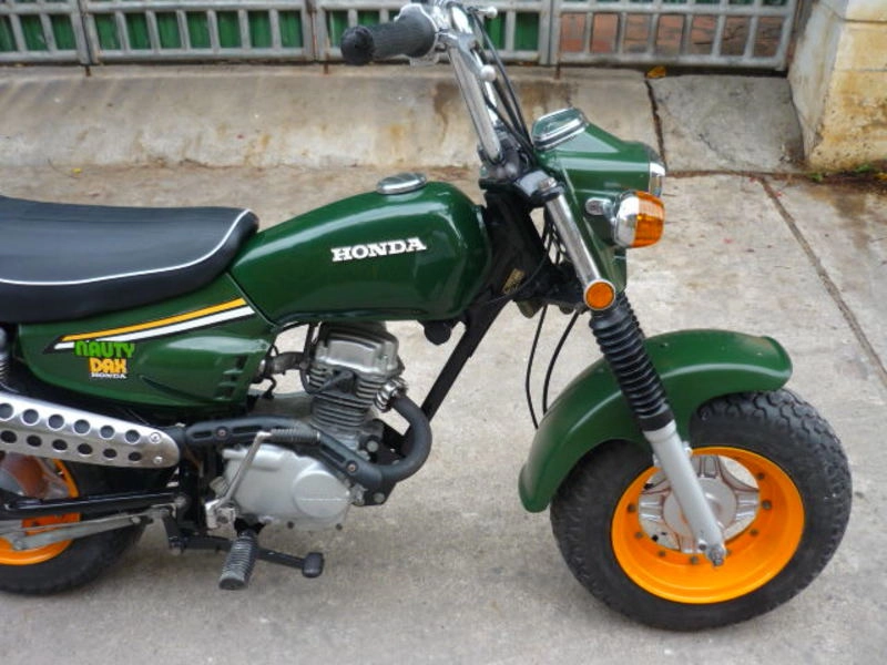 Honda nauty dax - máy đứng côn tay50cc - 3