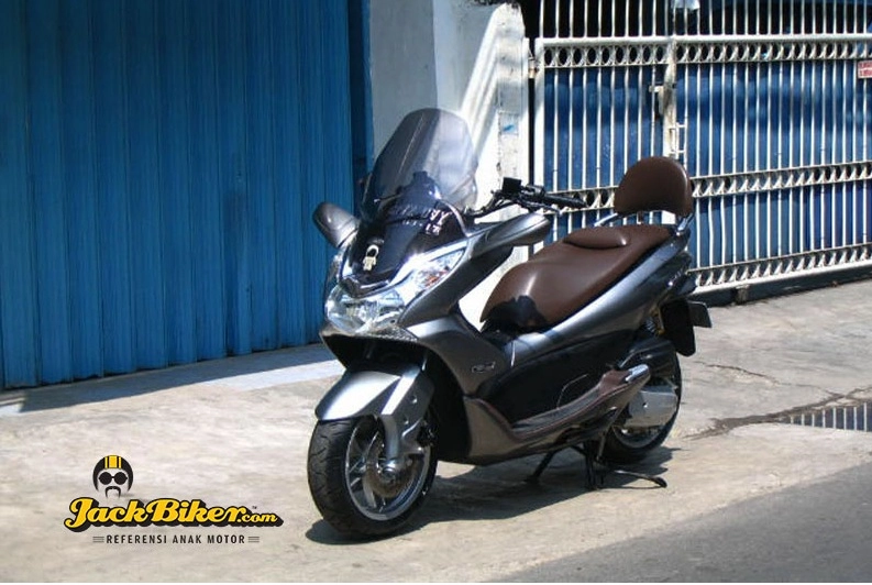 Honda pcx kiểng nhẹ cho gia đình - 8