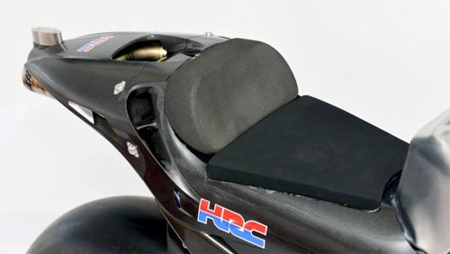 Honda rcv1000r - siêu môtô dành cho motogp 2014 - 14