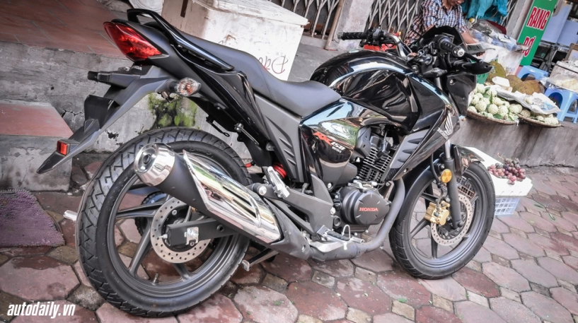 Honda rr150 đối thủ mới của yamaha fz150i tại việt nam - 2