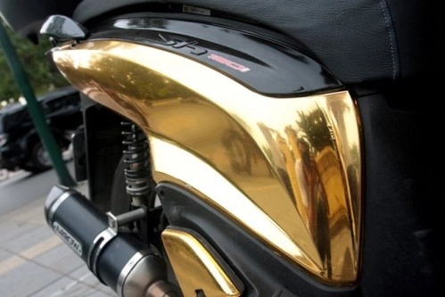 Honda sh 2011 dán crome vàng chóe - 3