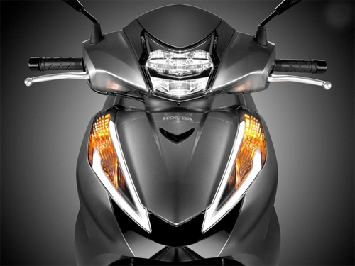 Honda sh 300i 2015 đèn pha led và cải tiến mới - 5