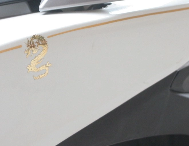 Honda sh in hình rồng lấy cảm hứng từ rolls-royce phantom - 8