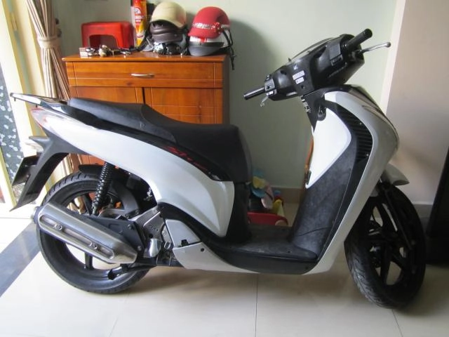 Honda sh150i nhập ý đk 18122009 chính chủ bán - 2