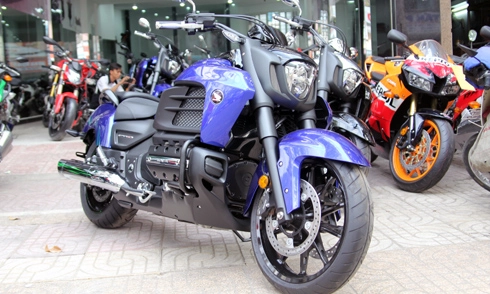 Honda valkyrie 2015 đầu tiên về việt nam - 2