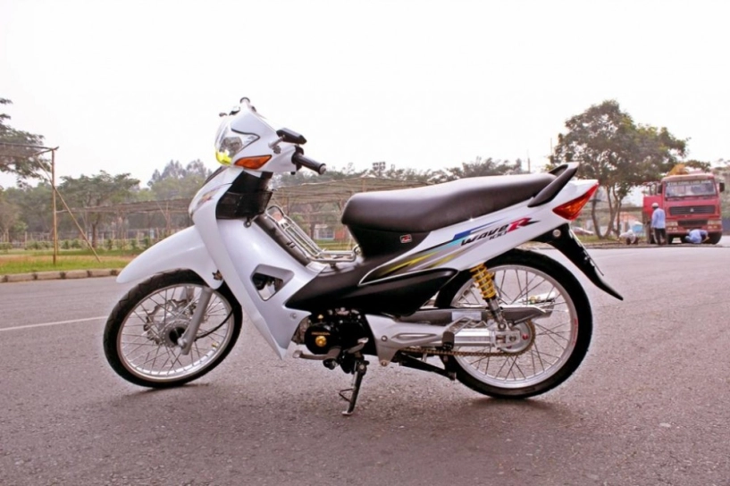 Honda wave trắng tinh khôi - 1