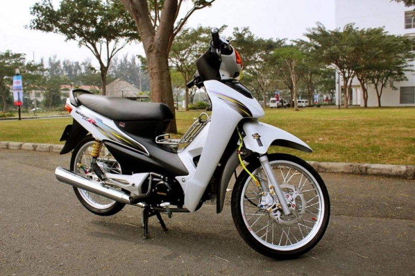 Honda wave trắng tinh khôi - 2