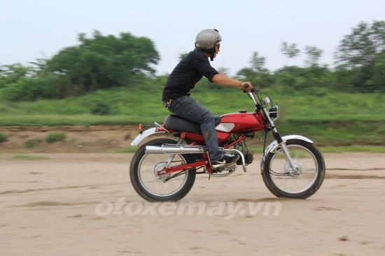 Honda win độ scrambler đầy cá tính của 9x hà thành - 4