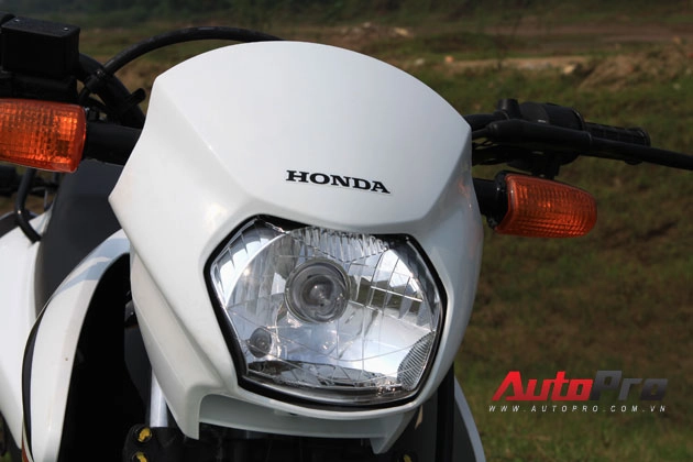 Honda xr125 2013 không chỉ dành cho dân phượt - 9