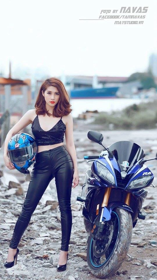 Hot girl xinh đẹp cá tính bên chiếc sportbike thần thánh yamaha r6 - 7