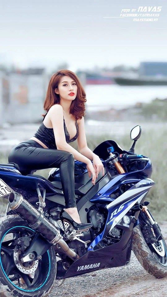 Hot girl xinh đẹp cá tính bên chiếc sportbike thần thánh yamaha r6 - 10