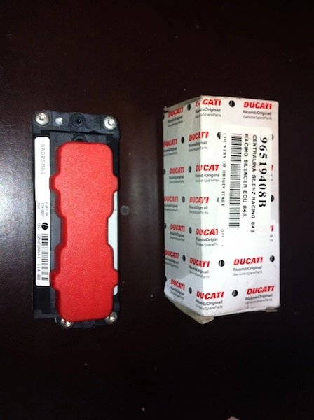 Hướng dẫn thay pô độ lọc gió ecu cho ducati 84810981198 - 6