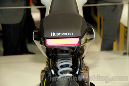 Husqvarna 401 concept ra mắt 2 phiên bản cafe racer và off-road - 12