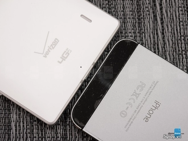 Iphone 5s và nokia lumia icon đọ dáng - 6