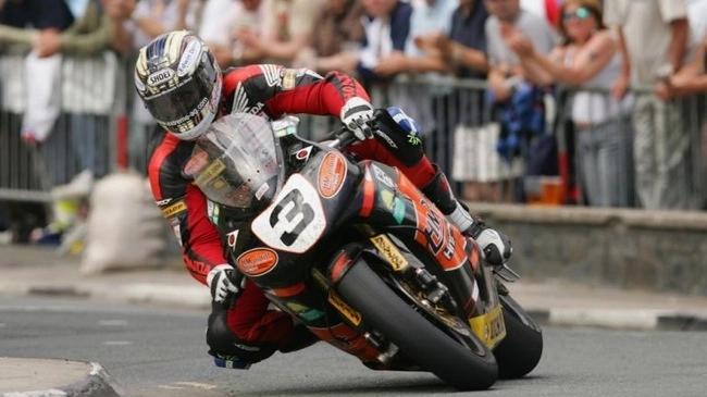 Isle of man tt giai đua xe mô tô tử thần - 1