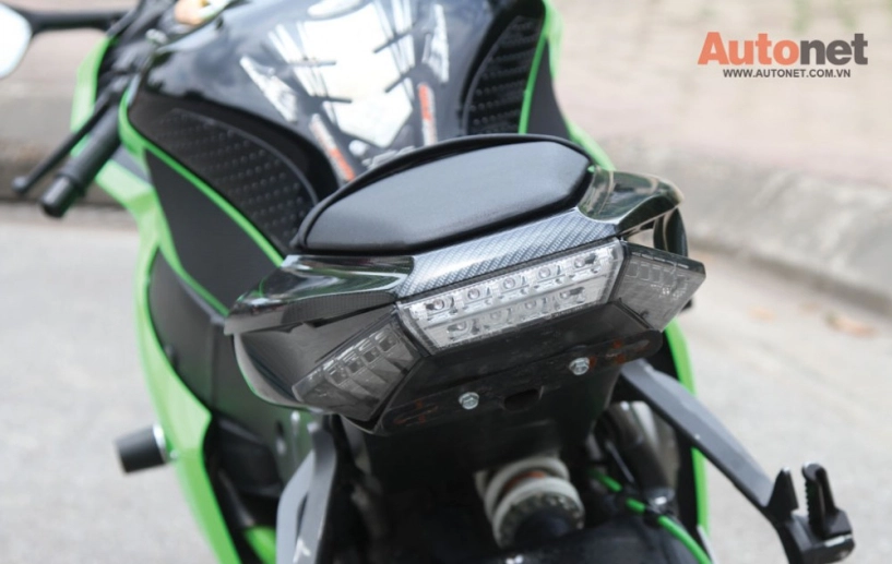 Kawasaki ninja zx-10 một trong những kẻ dẫn đầu về tốc độ - 15