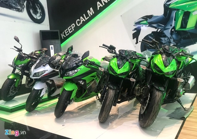 Kawasaki việt nam về việt nam 18 môtô chính hãng - 2