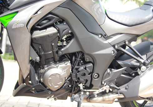 Kawasaki z1000 2014 - lanh lẹ trên phố - 10