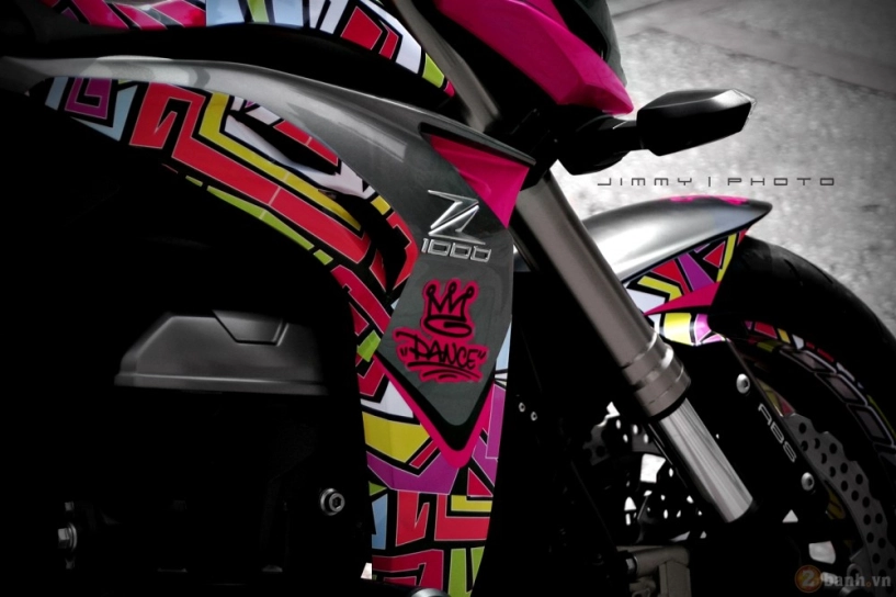 Kawasaki z1000 phiên bản graffiti đậm chất đường phố - 8