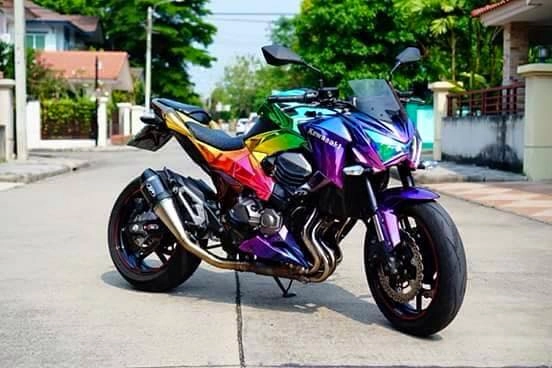 Kawasaki z800 sơn chrome 7 màu cực chất của nữ biker thái - 1