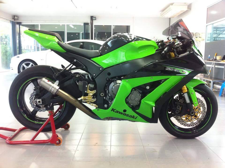 Kawasaki zx-10r độ chất chơi với những option đơn giản - 11