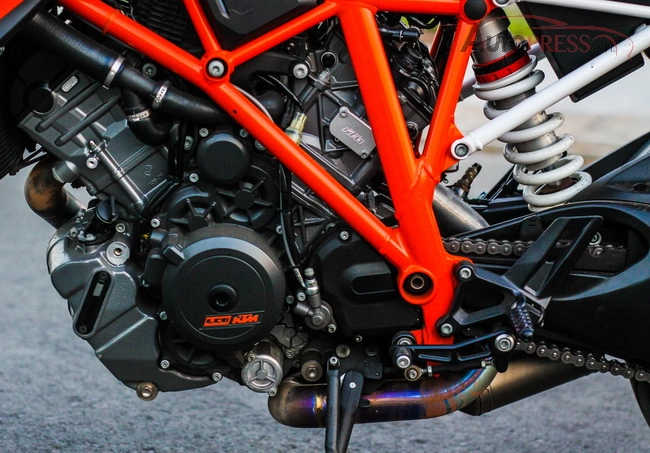 Ktm super duke 1290 xe không dành cho người yếu tim - 13