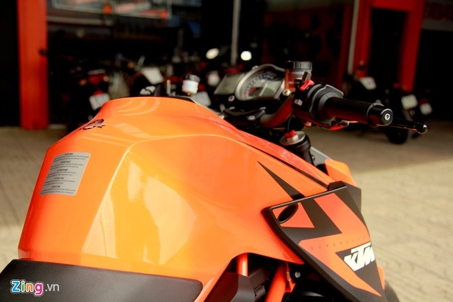 Ktm super duke 1290r ảnh chi tiết - 12