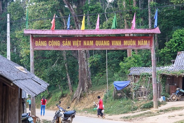 Lên hà giang vượt đèo khó bò qua xín mần - 17