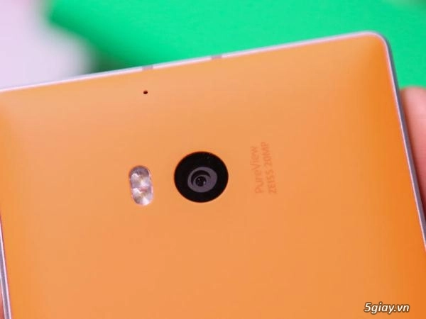 Lumia 930 sẵn sàng thay thế 920 - 4