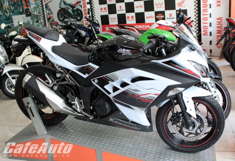 Mẫu sportbike kawasaki ninja 300 se 2014 có trang bị abs mà em cận lực chụp ảnh và review - 8