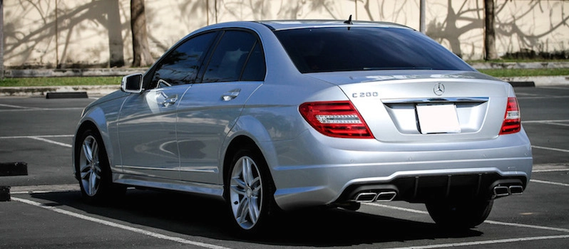 Mercedes c-class w204 đẹp hơn khi độ bodykit c63 amg - 11