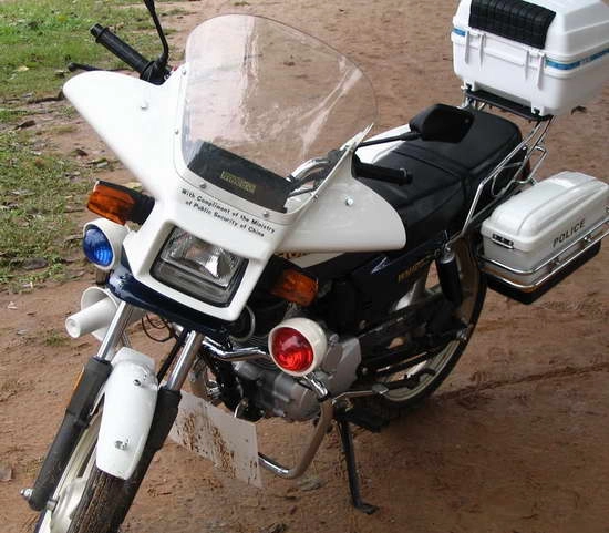 Một vòng ngắm xe mô tô của cảnh sát thế giới - 16
