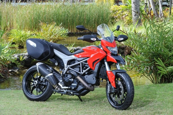 Môtô đường trường ducati hyperstrada 424 triệu đồng tại việt nam - 4