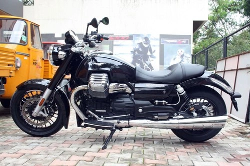 Moto guzzi trình làng california 1400 custom - 4