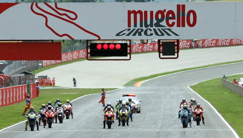 Motogp-2013 chặng 5 gran premio ditalia tim mugellleo circuit ngày ấy và bây giờ - 1