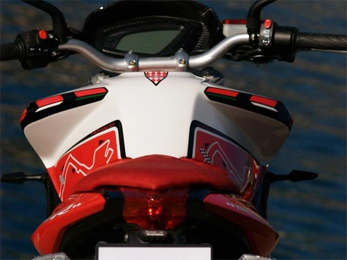 Mv agusta brutale 800 độ cực ngầu theo phiên bản monaco - 9