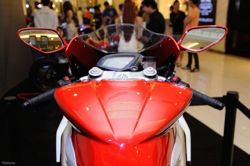 Mv agusta f3 800 ago siêu môtô chỉ có 300 chiếc trên thế giới - 9