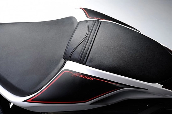 Mv augusta f4r cái tên nói lên sức mạnh - 8