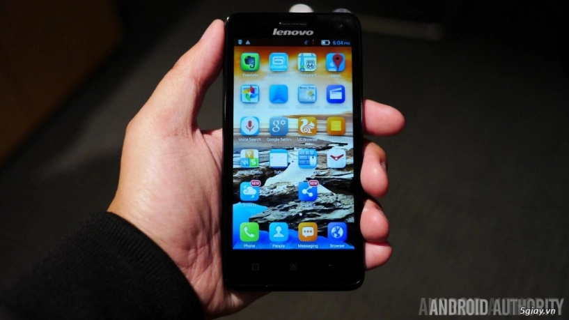 mwc 2014 lenovo ra mắt 3 smartphone giá rẻ s860 s850 s660 - 6