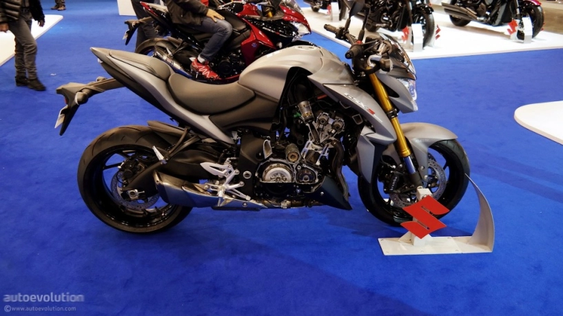 Naked bike hầm hố suzuki gsx-s1000 chính thức lên kệ trong 2015 - 4