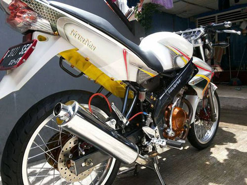 Nakedbike 150cc yamaha v-ixion độ thanh lịch - 5