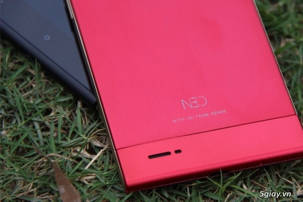 Neo m1 smartphone chạy windows phone và android đầu tiên - 4