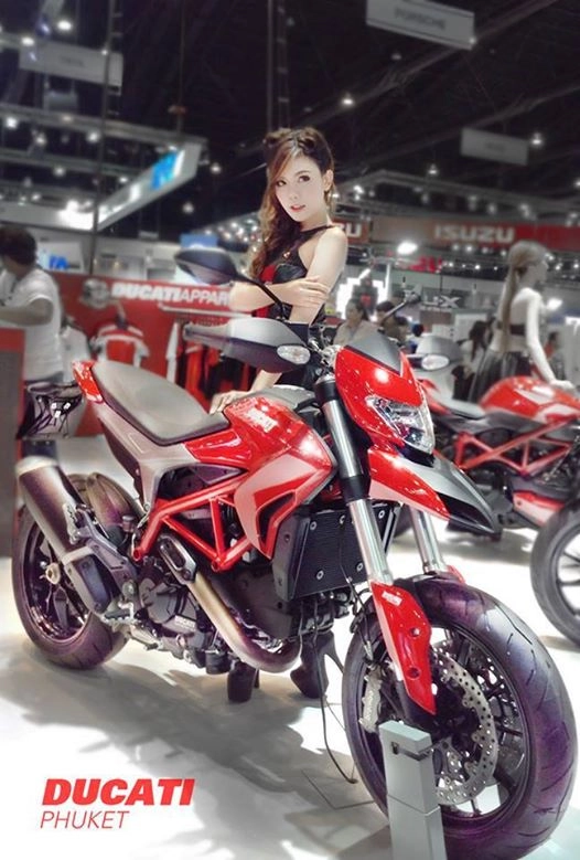 Ngắm gái thái xinh đẹp và ducati tại phuket - 3