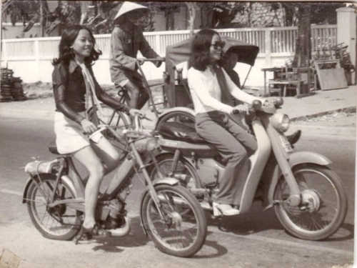 Người sài gòn trước năm 1975 đi xe máy gì - 4